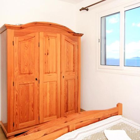 Apartments By The Sea Zavalatica, Korcula - 546 Rom bilde